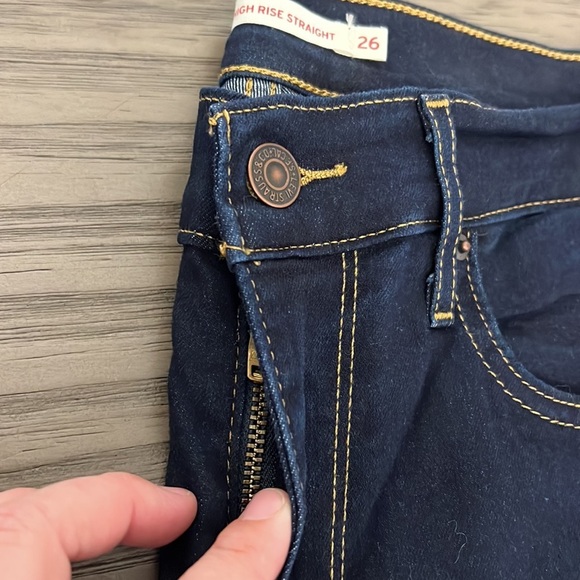 LEVIS HIGH RISE STRAIGHT WOMENS DARK WASH JEANS 26 - Picture 6 of 12